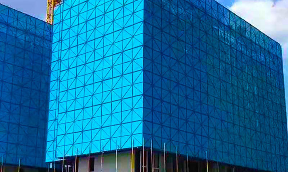 爬架的優(yōu)勢，功能及采購爬架注意事項(xiàng)！